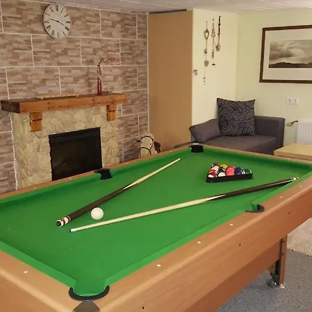 Chalet Charlotte In Bergen 펜션 *